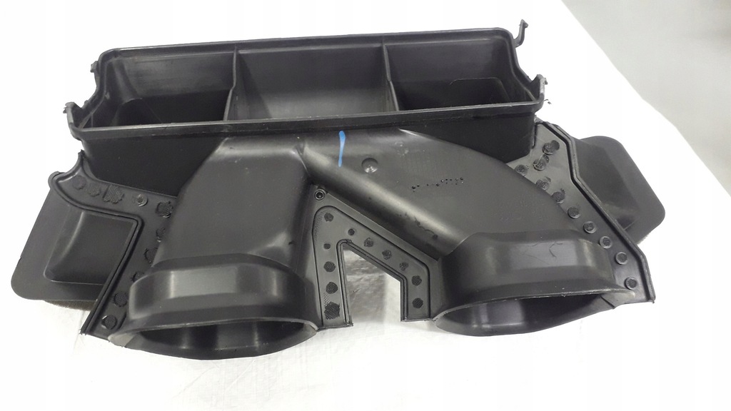 фото №6, Канал впуск повітря audi audi a3 8p 8p1819409