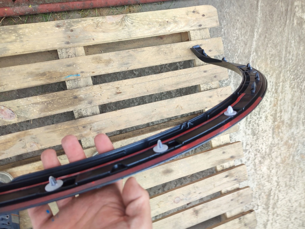 фото №10, Молдинг накладка крила правий перед audi q5 80a fy звичайна ні sline lz7s