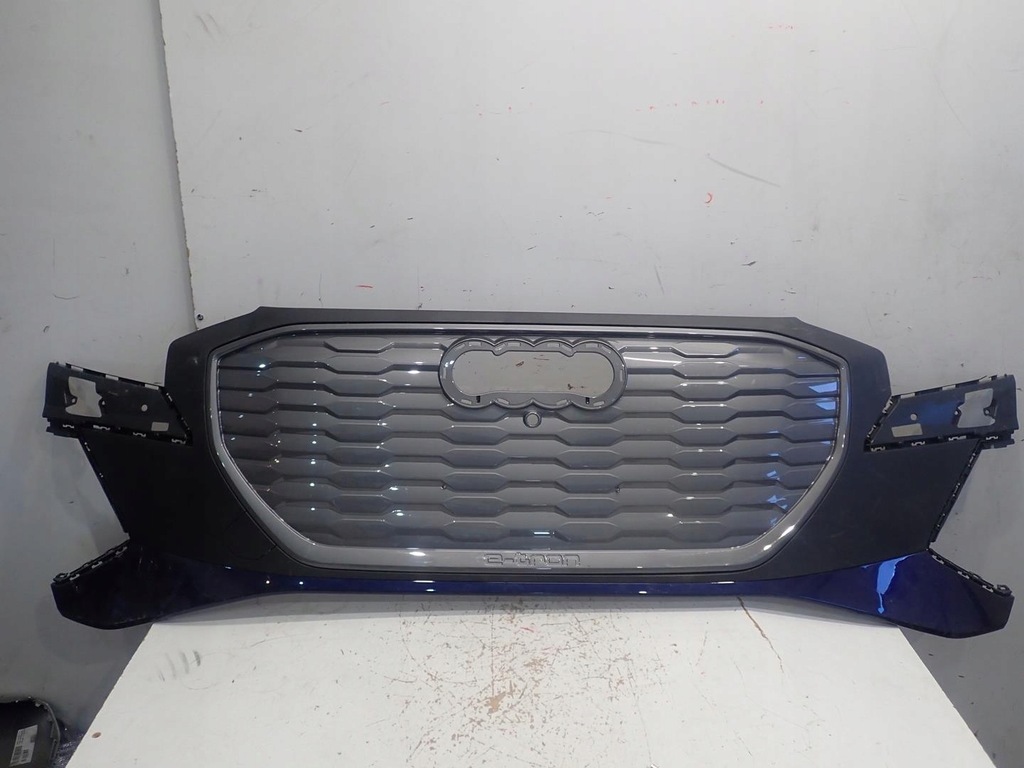 фото №1, Решётка радиатора audi q4 2020- 89a807725
