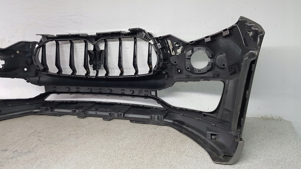 фото №10, Maserati levante бампер перед 8451