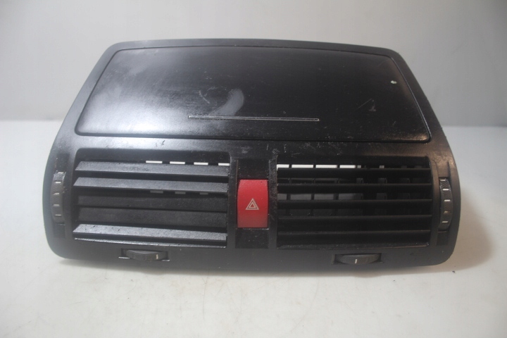 фото №1, Решётка обдув средняя skoda octavia ii