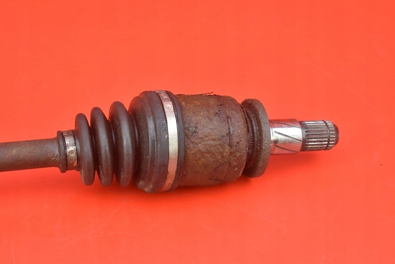 фото №4, Приводной вал левая задняя механическая коробка передач subaru outback 3 iii 2.0 d 150 km lift 03-09