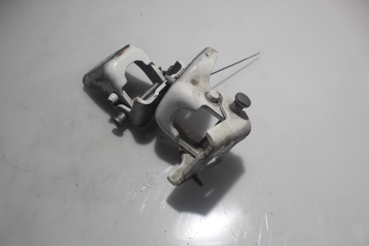 фото №3, Петли дверь правый перед citroen ds3