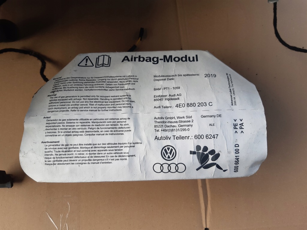 фото №9, Панель приладів консоль приладова audi a8 d3 europa подушка безпеки