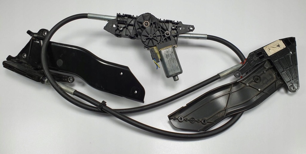 Купить Моторчик трос крыша mercedes sl r230 0390201950