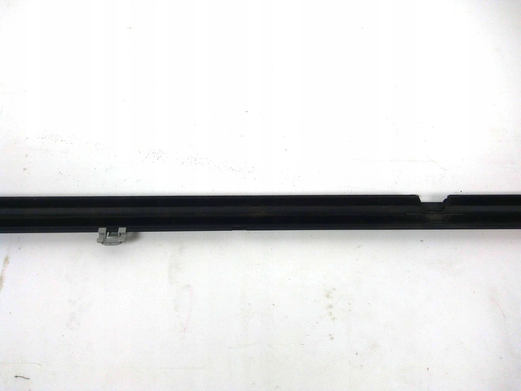 фото №7, Gmc yukon escalade tahoe 2015-20 молдинг прокладка zbierak правий задня