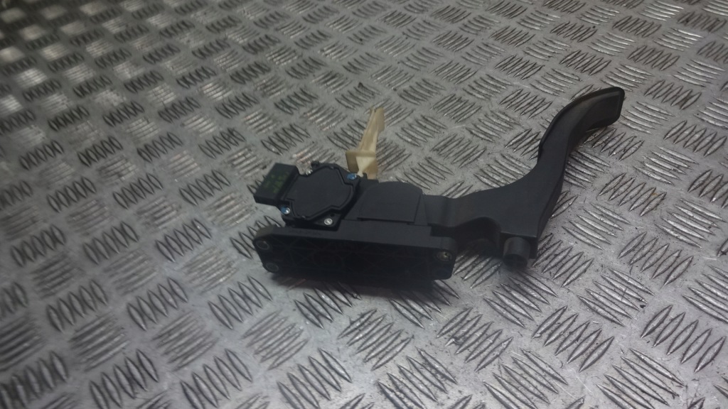 фото №6, Потенціометр газу audi a3 8l 1.6 6q1721503e