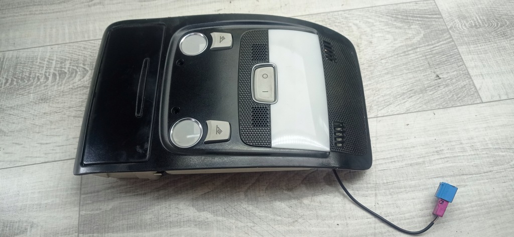 фото №1, Audi a4 b8 лампа стельовий освітлення кабіни