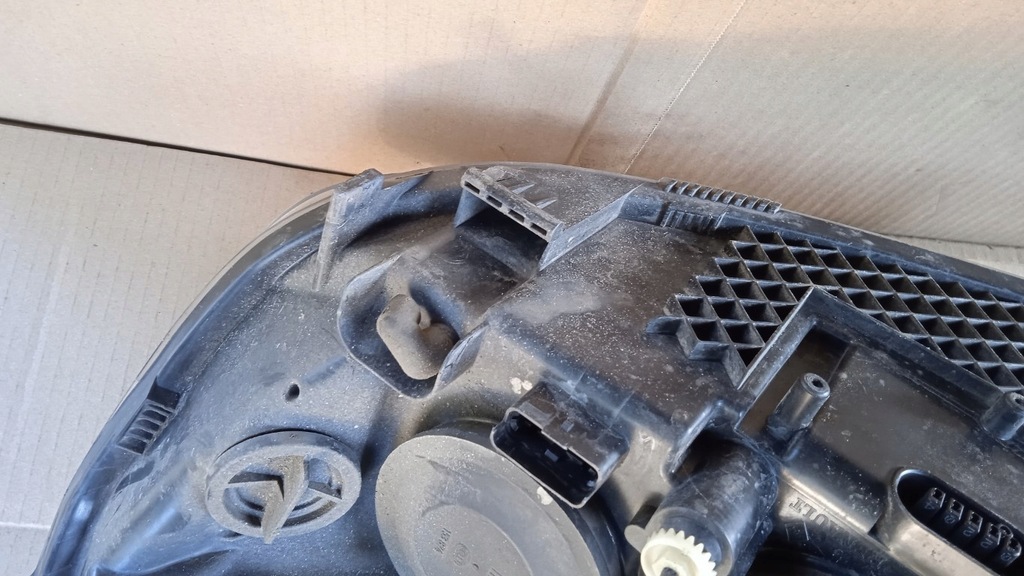 фото №10, Escape iv лампа перед правая ксенон линза eu