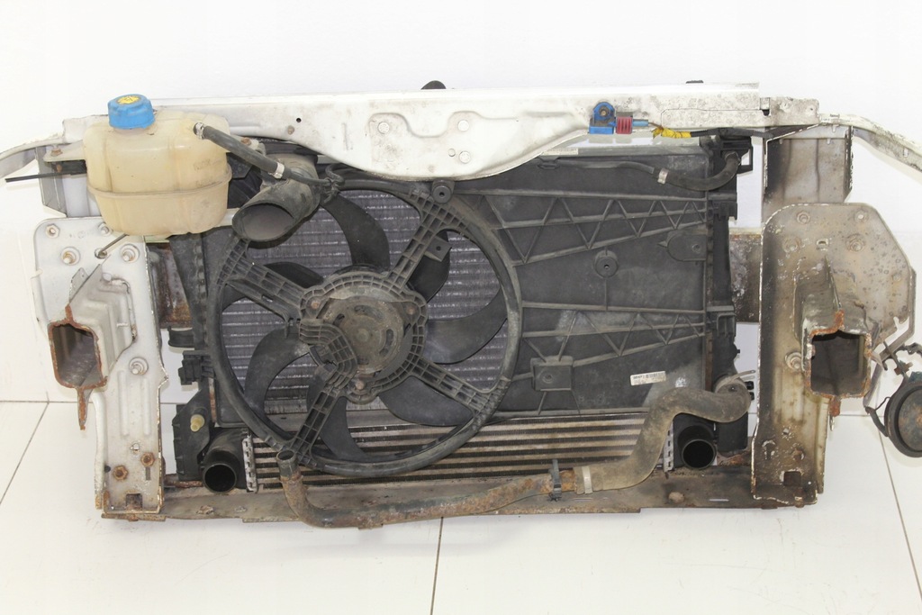 фото №9, Pas перед передний citroen nemo 08-12r 1.4d