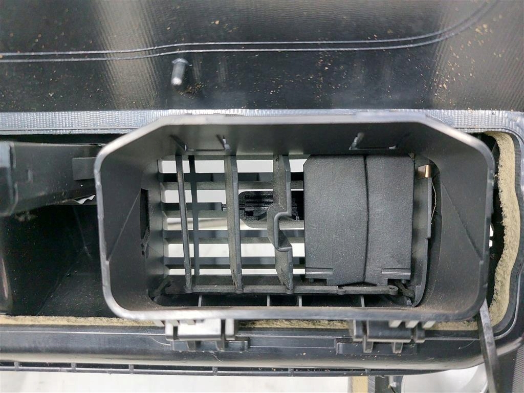 фото №10, Консоль приборная панель приборная панель volvo c30 06-12 r