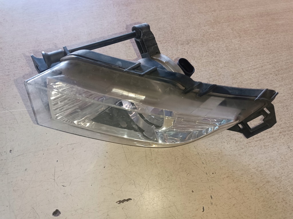 фото №1, Opel insignia a протитуманна фара правий 13226829