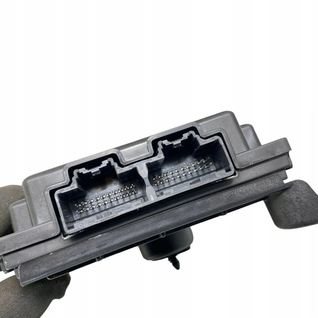 Chevrolet equinox 2020 блоки управління Зі Шроту