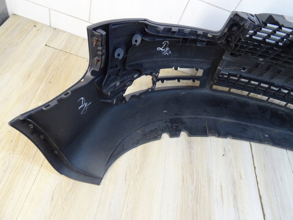 Audi a4 b7 8e 2005- бампер перед передний 8e0807437ag llu Недорого