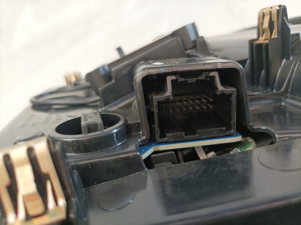 фото №11, Jeep grand cherokee wk2 19 лампа стельовий usa