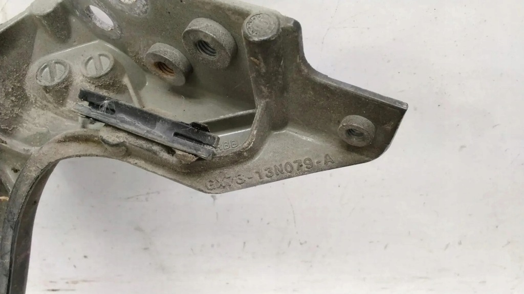 фото №7, Напрямна передньої правої лампи jaguar xe x760 gx7313n079a 2.0l дизель