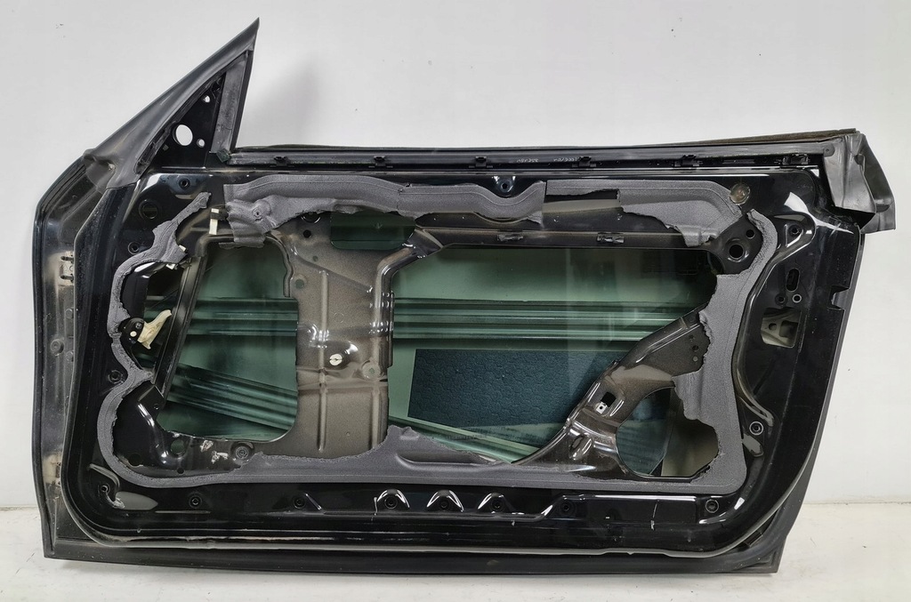 фото №6, Двері праве 668 schwarz 2 bmw 1 e81