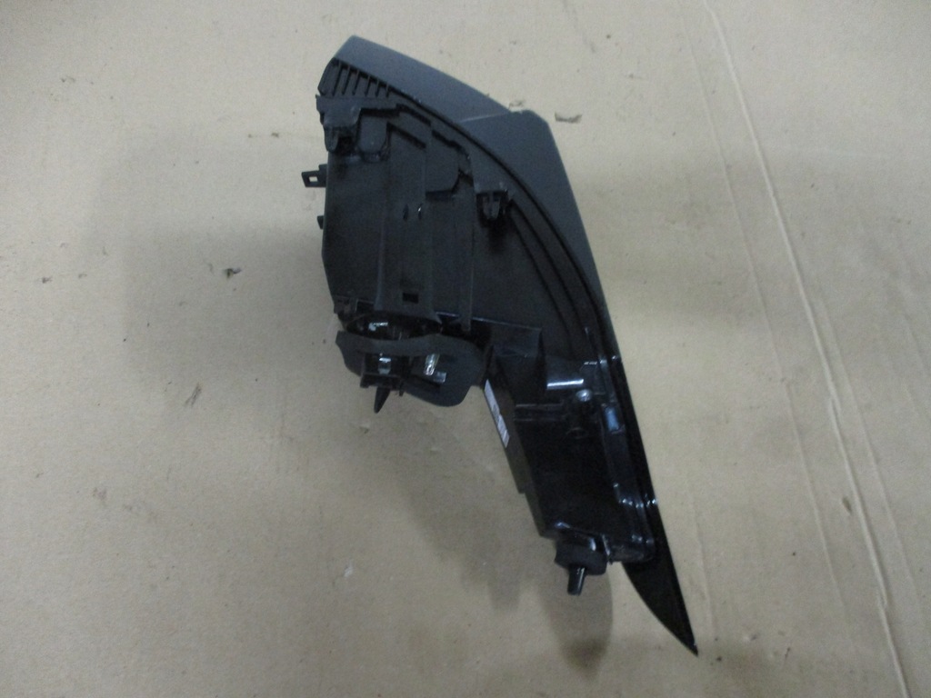 фото №8, Лампа правый задняя задняя peugeot 308 iii 21r led 9835299280