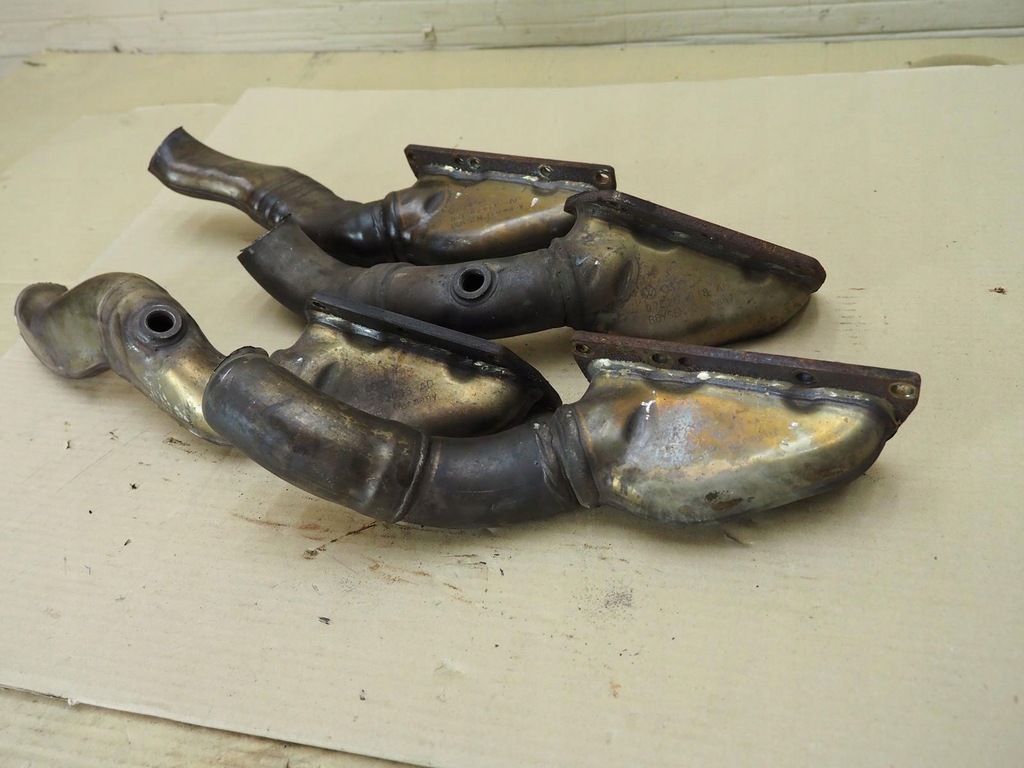 фото №13, A8 d3 6.0 коллектор выпускной комплект