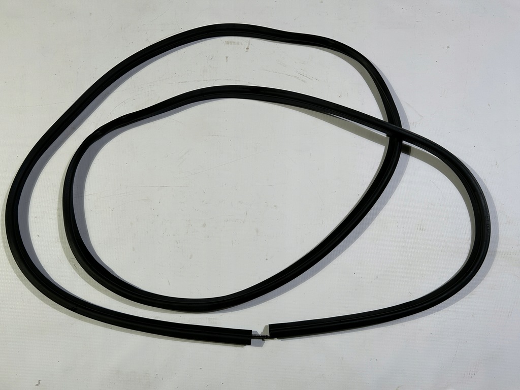 фото №11, Прокладка крышки багажника corvette c6 targa