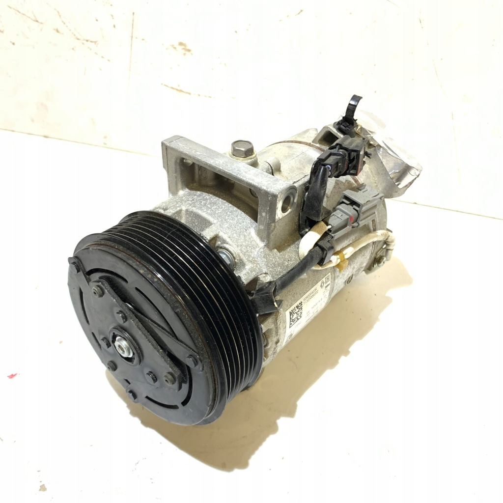 Купити Компресор кондиціонера 926004423r renault clio v captur ii 1.0 tce