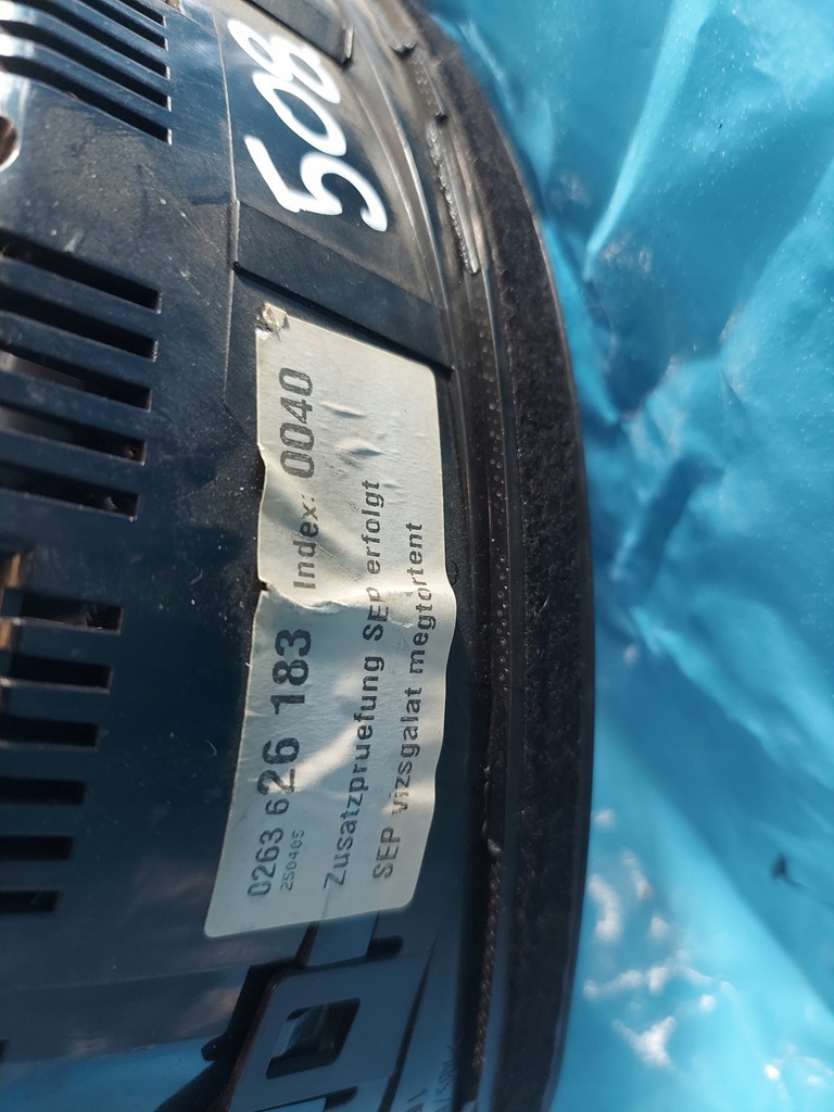 фото №9, Счетчик приборная панель a4 b7 2.0 tdi 8e0920931d