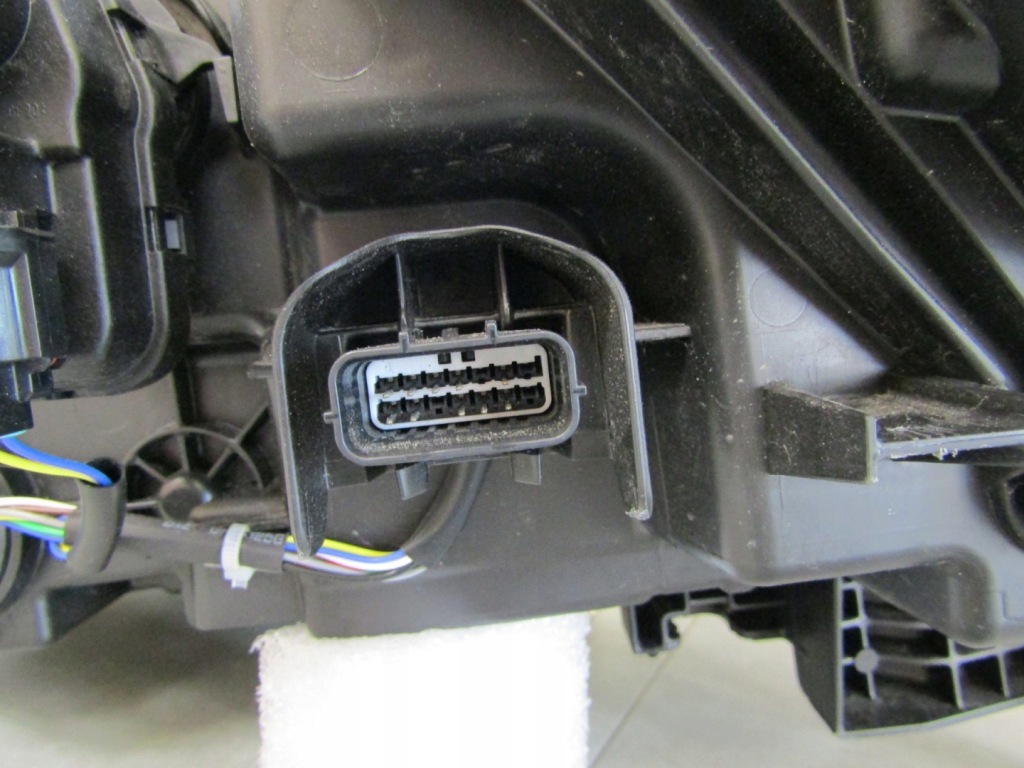 Фара перед honda e:ny1 ev hr-v led электрик 23- rh Киев