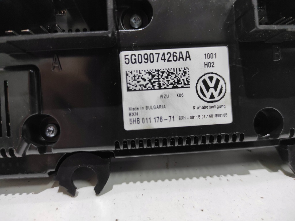 фото №3, Панель кондиционера vw golf vii 5g0907426aa