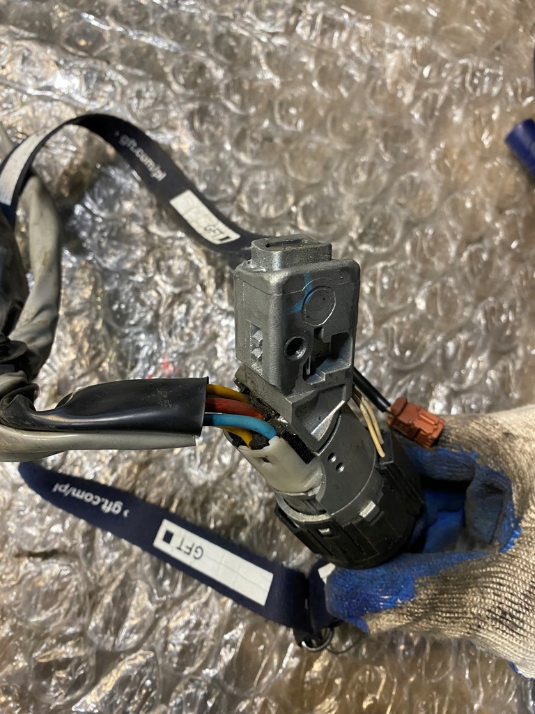 фото №2, Citroen berlingo partner замок зажигания с ключ