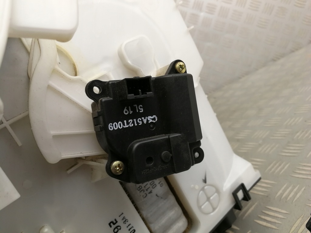 фото №12, Отопитель воздуходувка кондиционера обдув воздуха suzuki grand vitara ii