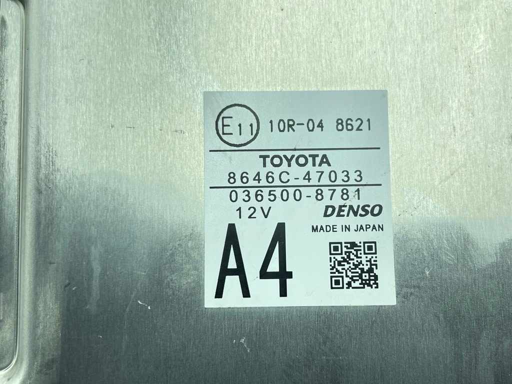 фото №6, Toyota prius prime 2016 камера стекло передней / лобовое