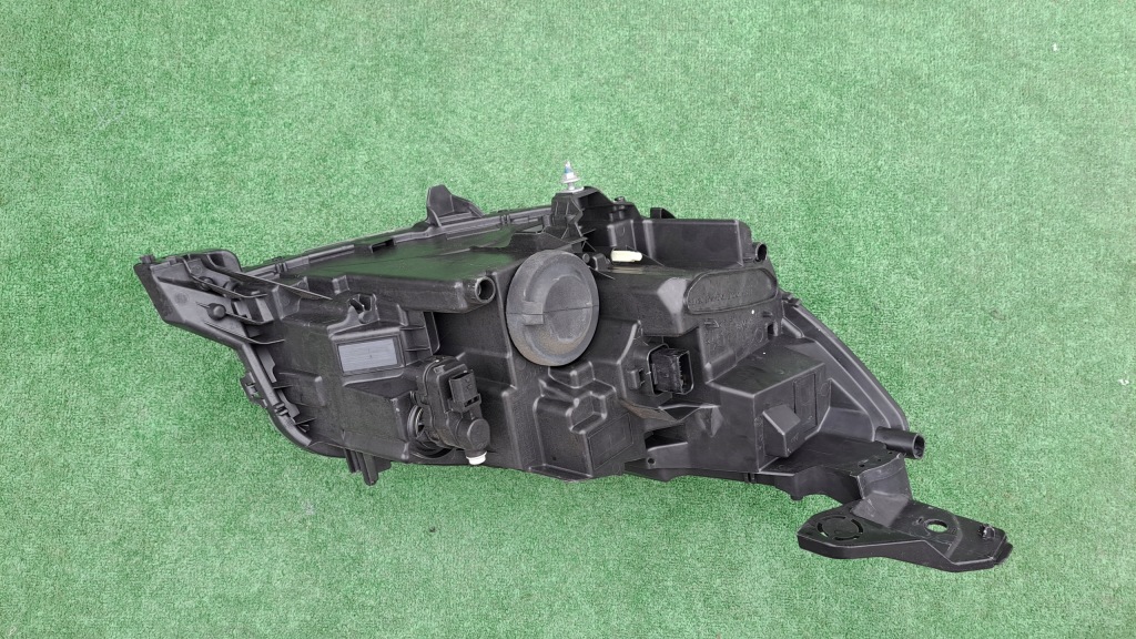 фото №4, Peugeot 2008 2 ii full led лампа передняя