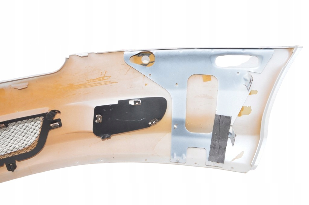 фото №11, Aston martin db9 бампер перед