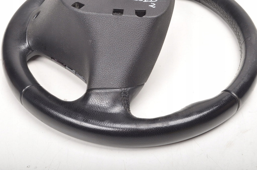 фото №13, Kia ceed ii воздуховод кожаный multi