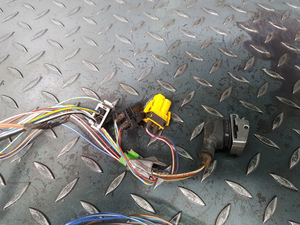 фото №11, Жгут электропроводка дверь правый перед bmw e34 europa