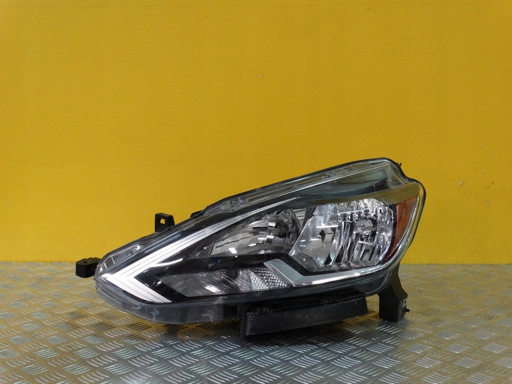 фото №1, Nissan sentra lift 2016- фара лампа левая usa