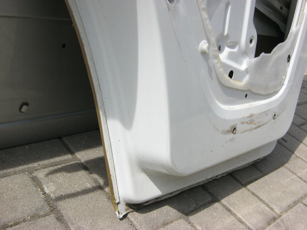 фото №15, Двері передні праве перед stilo 5d hb червоні