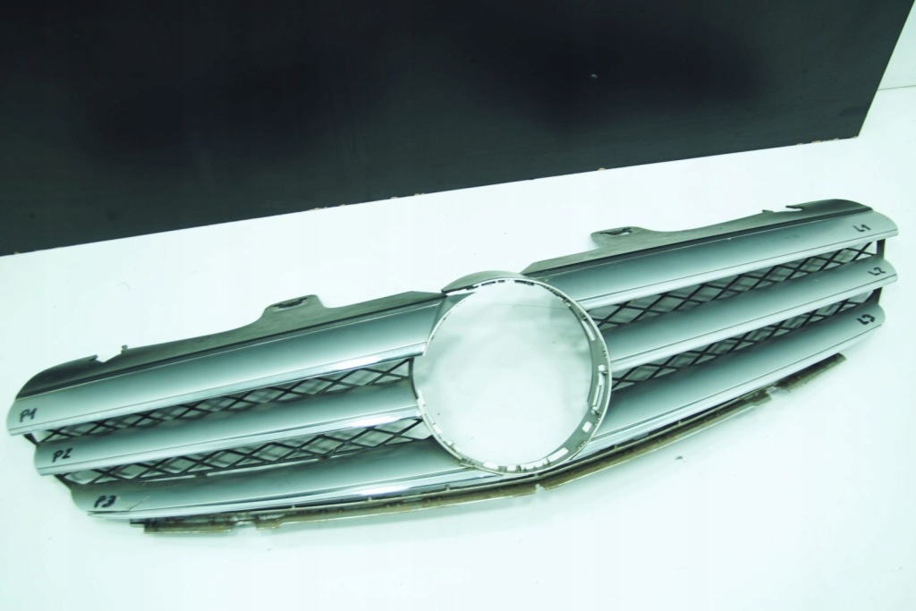 фото №1, Решётка радиатора хром решетка правый p3 a2168880685 mercedes cl w216