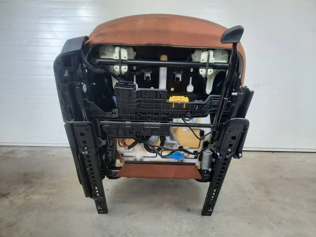 фото №8, Сиденье правый перед передний кожа mercedes glc w253 x253