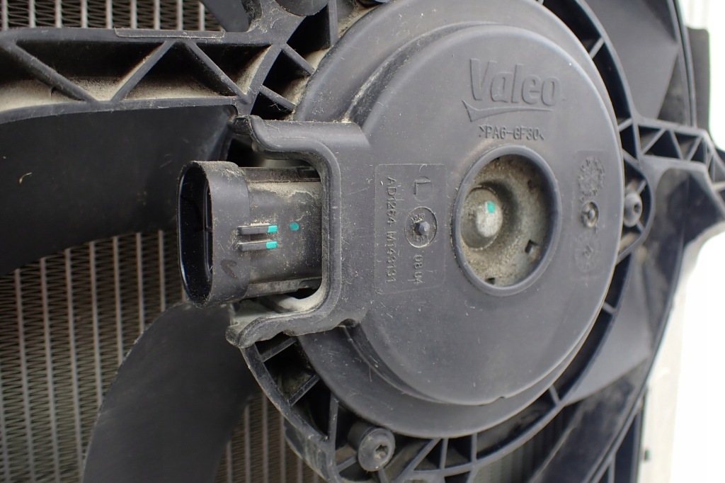 Купить Вентилятор + радиатор воды peugeot 208 рестайлинг  1,2 vti 2018 r 3d 9812028580