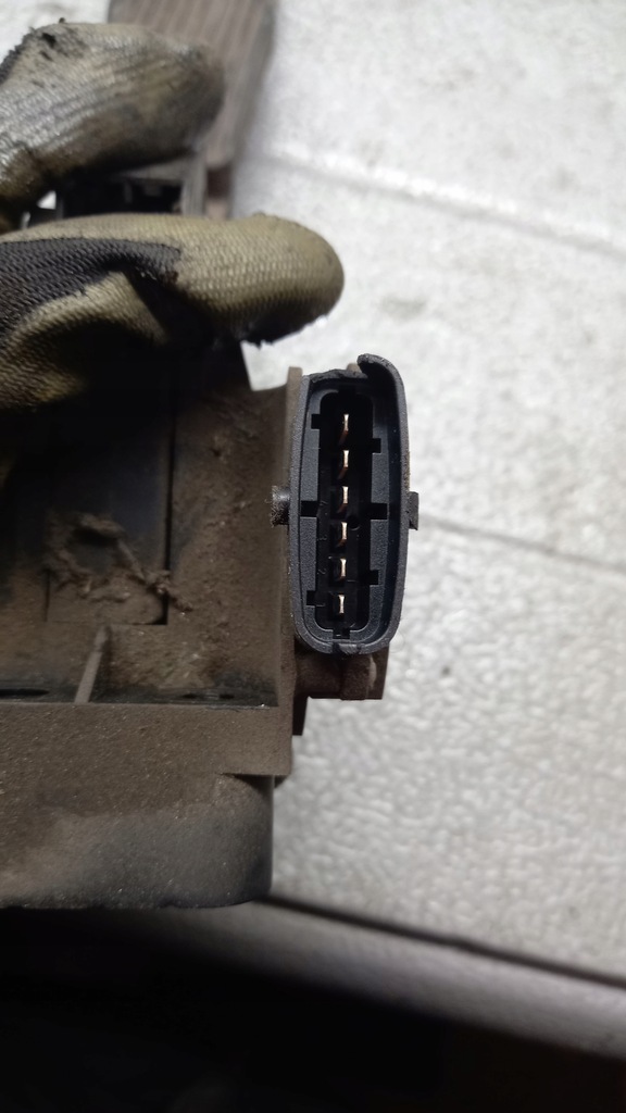 фото №4, Потенціометр газу opel astra 99r 1.7cdti