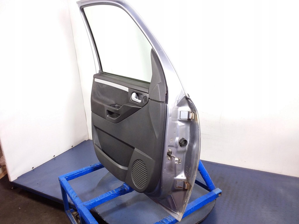 фото №10, Opel meriva i дверь перед левая z163