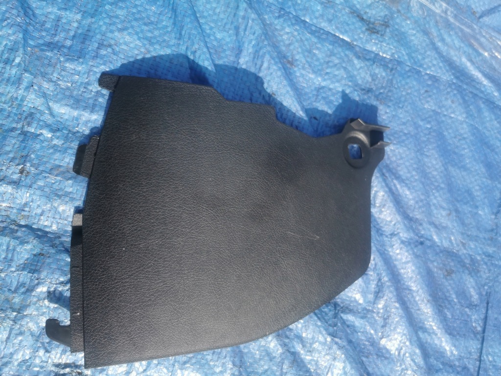 Купить Peugot 207 накладка туннель правая 9656243777