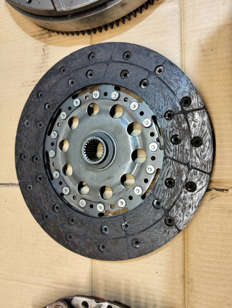 Dmumasa притиск зчеплення комплект mazda 3 6 cx-3 cx-5 2.2d sh01 2012- Київ