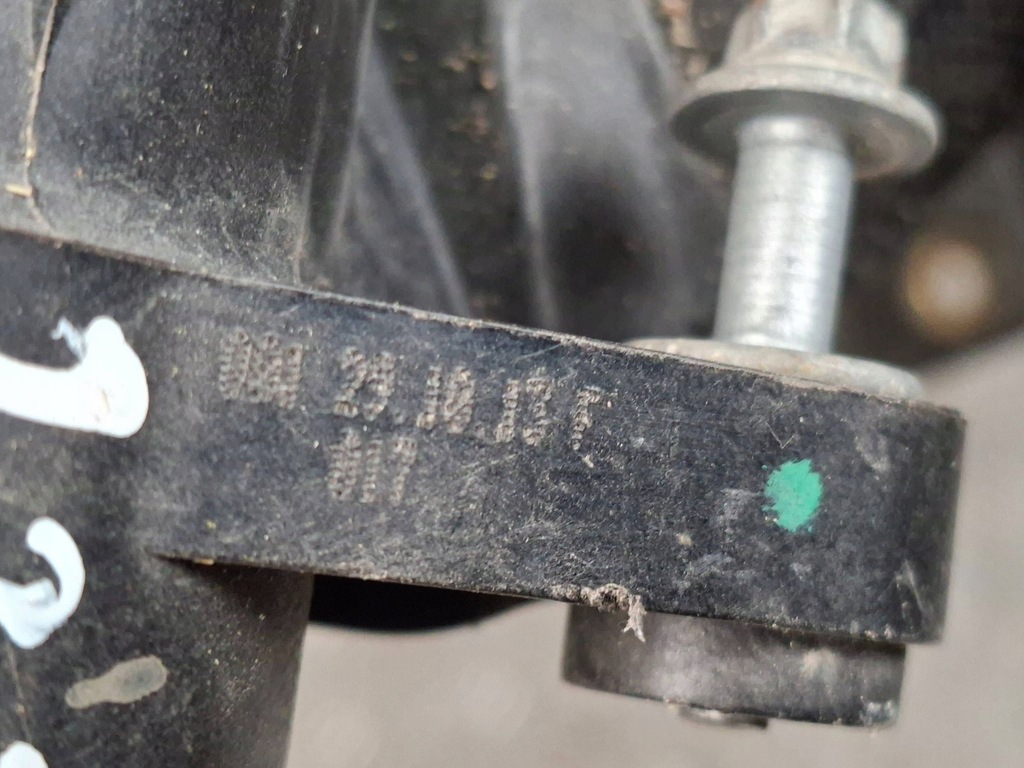 фото №8, Mercedes-benz a w176 2017 корпус термостата