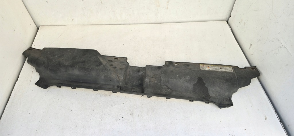 фото №1, Audi a5 8t lift osłoan поперечина передний 8t0807081b