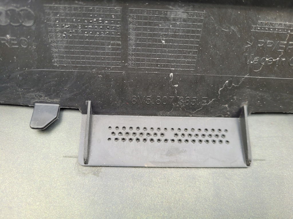 фото №12, Audi a3 8v s3 | бампер дифузор спойлер задня sedan s-line 8v5807511j | 0928