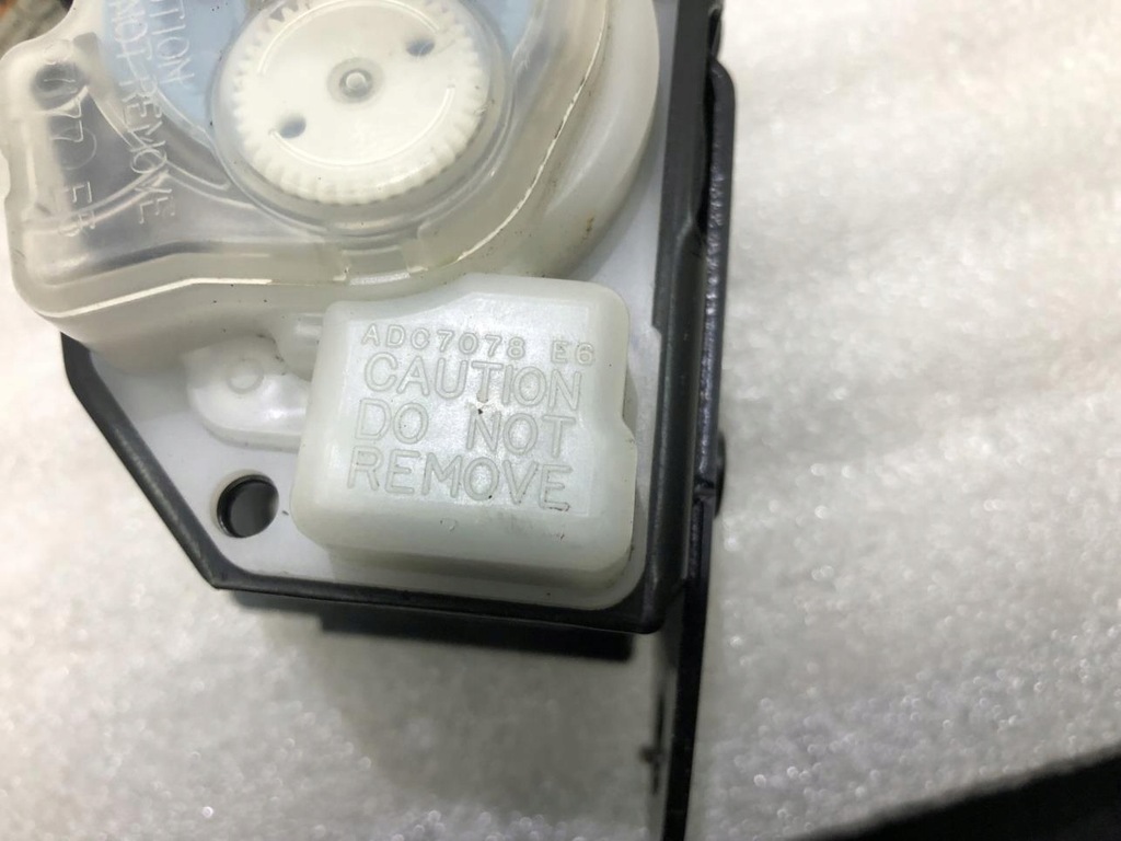 фото №7, Pas безопасности левый задняя mazda 6 gy adc7078e6