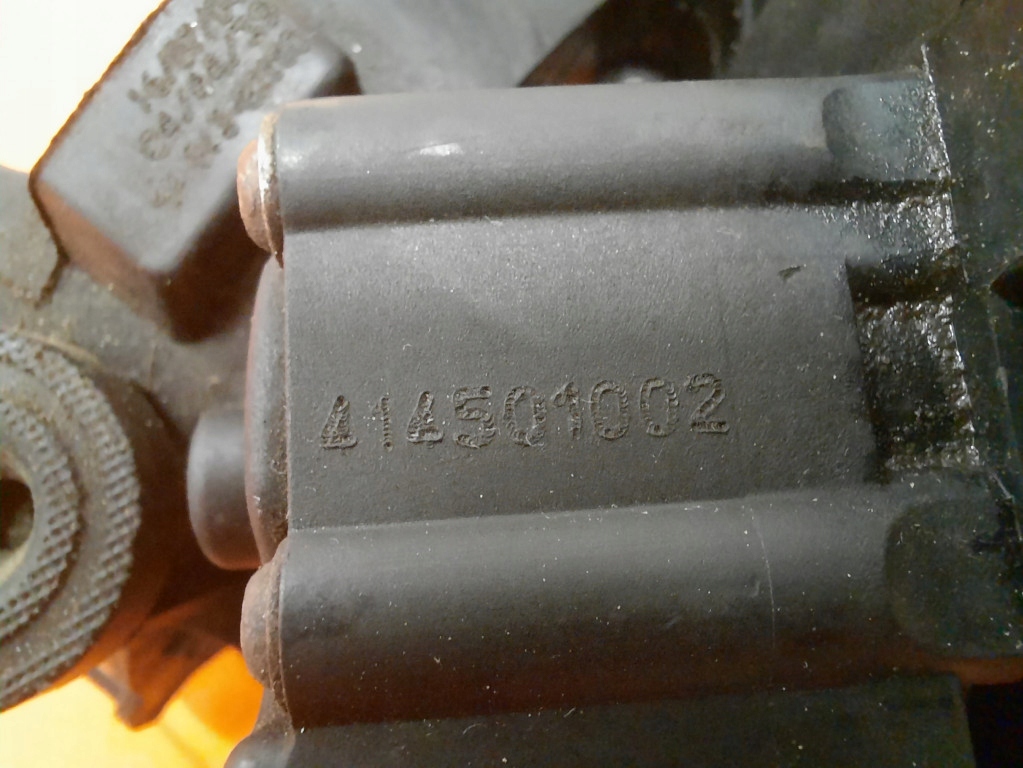 фото №5, Citroen c2 03-08 1.4 hdi крышка клапанов 96561130