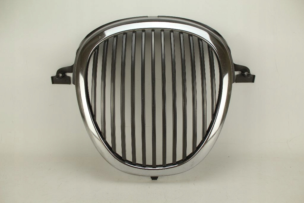 фото №1, Решітка радіатора решітка радіатора jaguar s-type xr83-8a133-aa